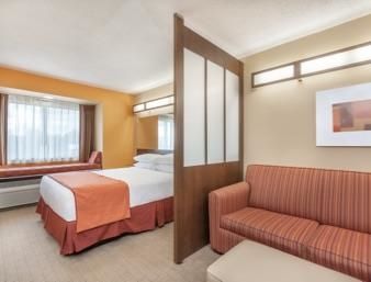 Microtel Inn & Suites By Wyndham Verona Habitación foto