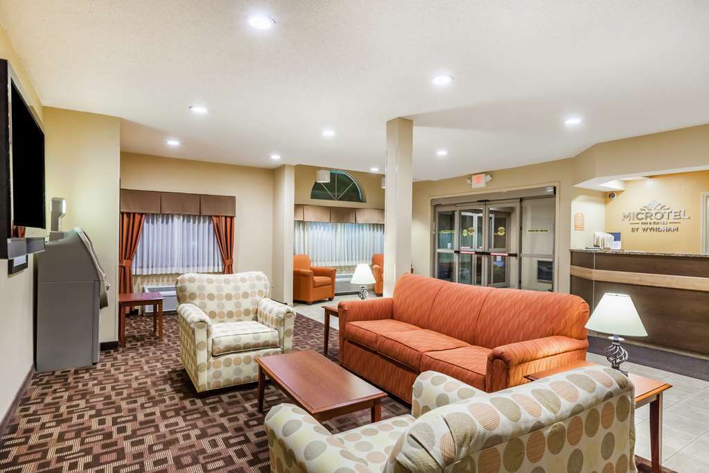 Microtel Inn & Suites By Wyndham Verona Interior foto