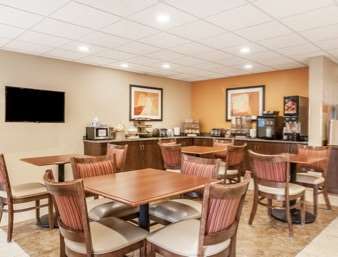 Microtel Inn & Suites By Wyndham Verona Restaurante foto